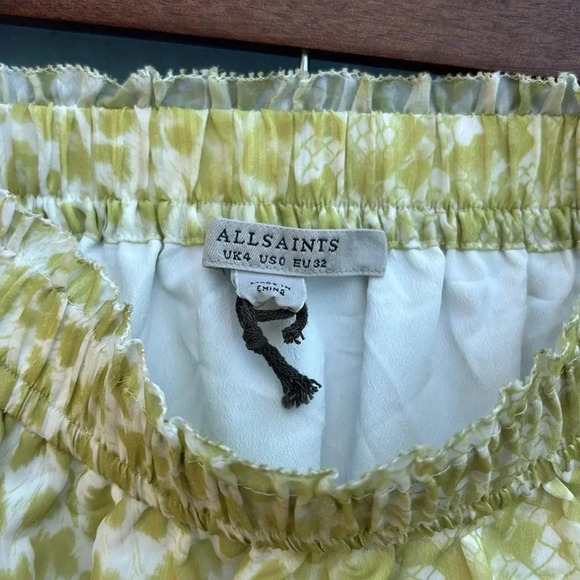 EUC- ALLSAINTS Clara Noche Pleated Midi Skirt Size 0 Yellow Animal Print Pockets - Picture 2 of 6